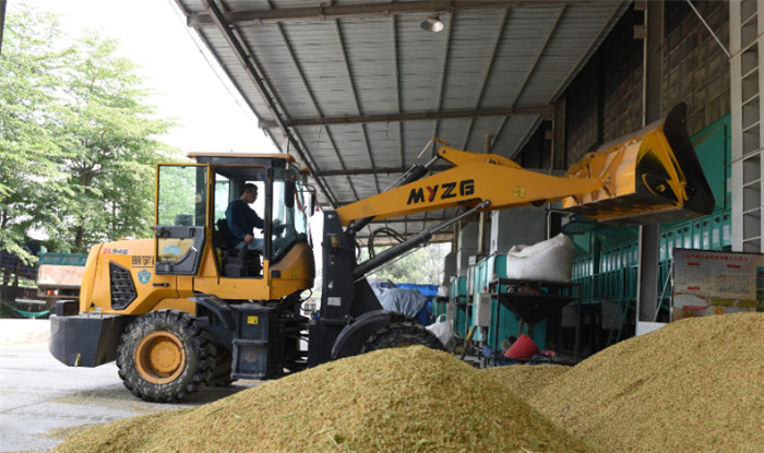 ​He rose from a small workshop to a large rice processing plant with the assistance of UGOOD(pic6)